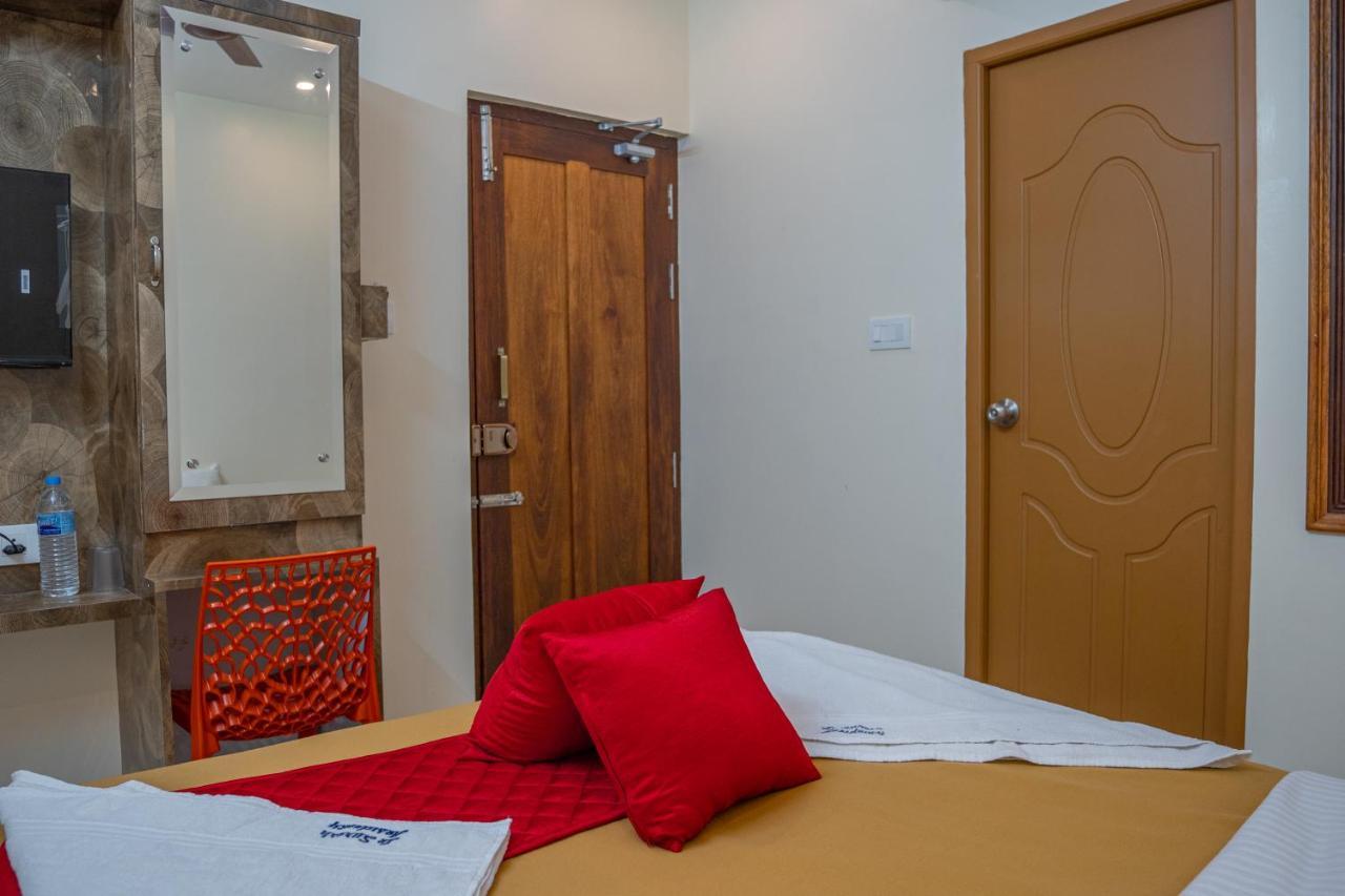 Le Suresh Guest House Pondicherry Exterior photo